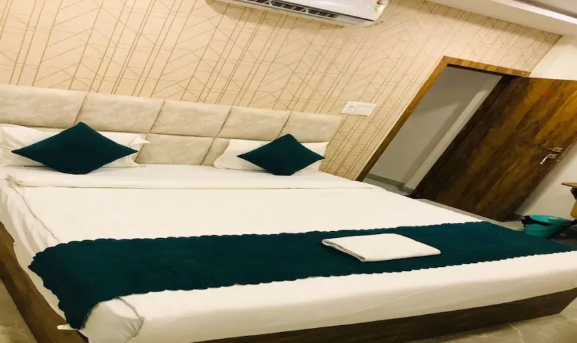 Hotel Atharv Inn