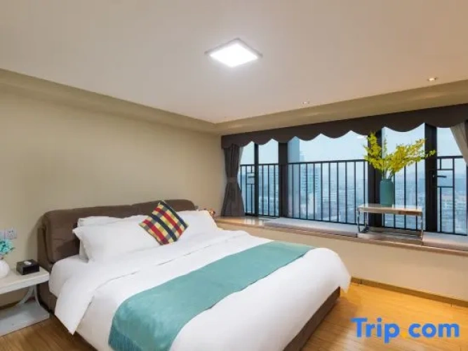Quadruple Duplex Suite