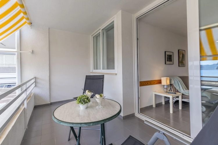Apartamentos Sirella
