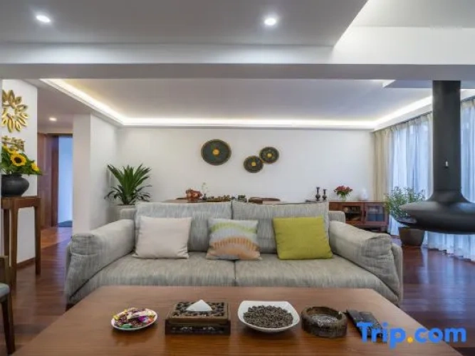 4 Bedrooms Suite