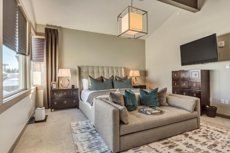 Premium room
