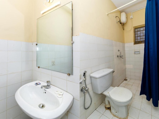 2 Bedrooms Villa