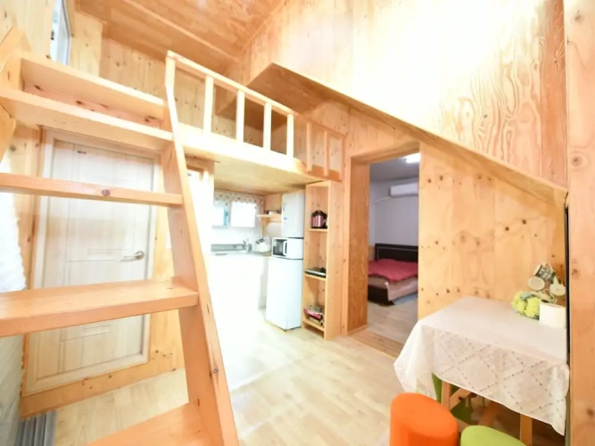 3 Bedrooms Cottage