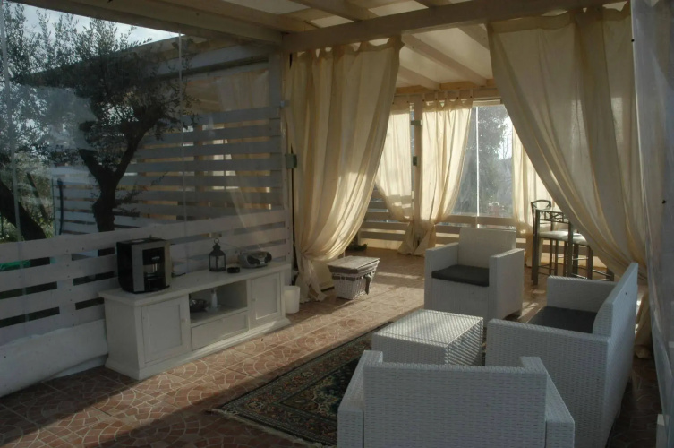 B&B Falco Bianco