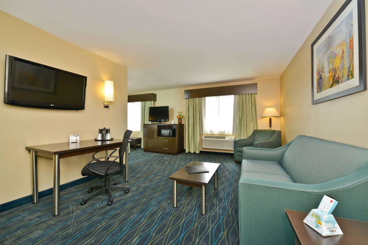Baymont by Wyndham Marion, OH