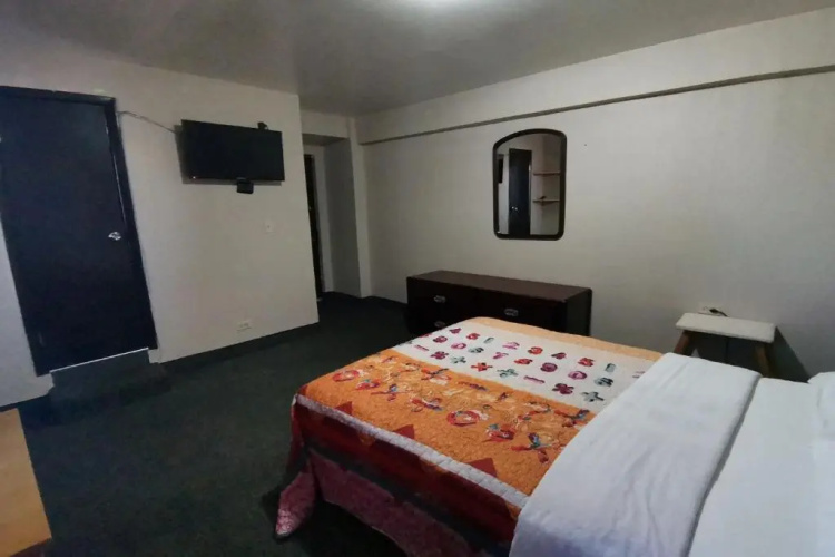 Capital O Baja Place Inn