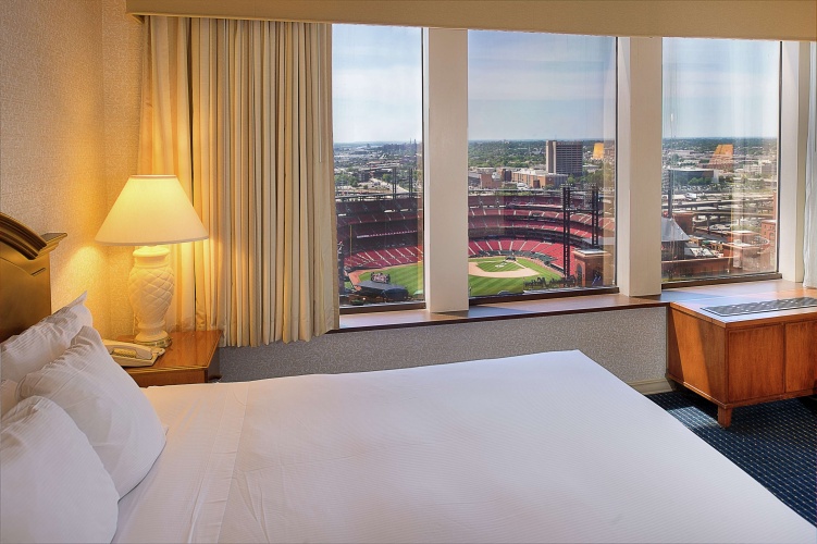 Hilton St. Louis at the Ballpark photo 7