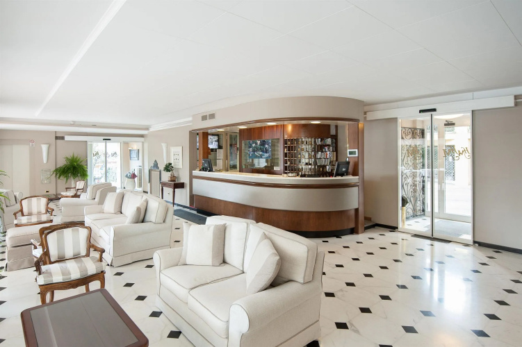 Hotel Metropole