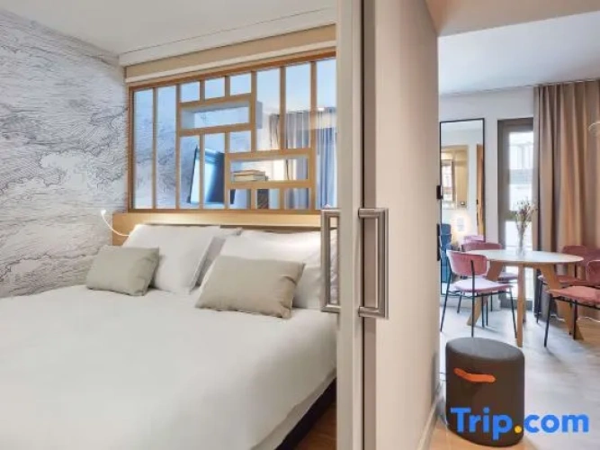 1 Bedroom Apartment