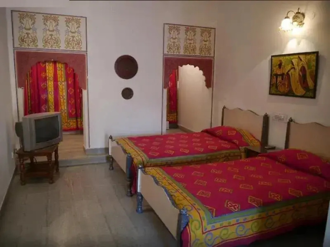 Nana Ki Haveli Hotel