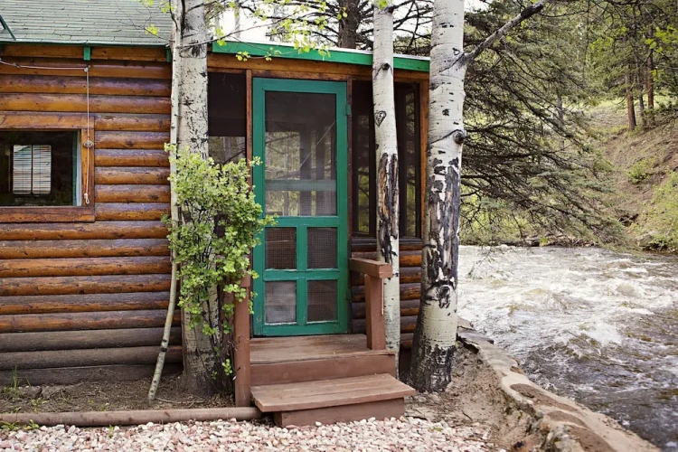 Standard Double room with river view