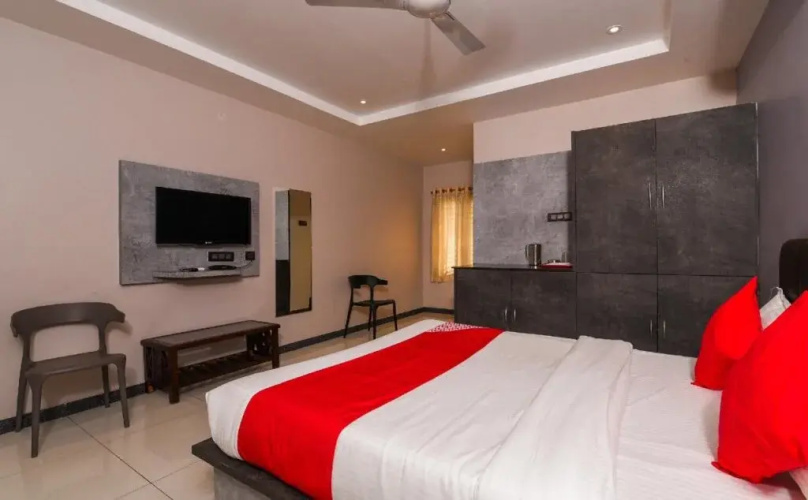 Hotel Sai Grand