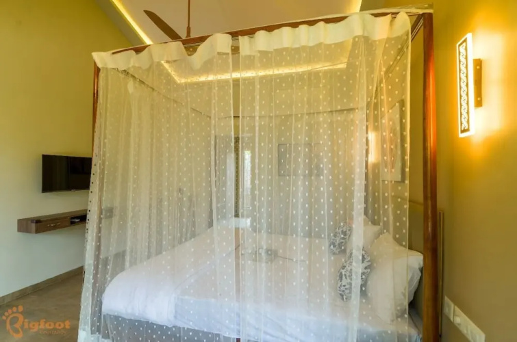 Jomo Resort