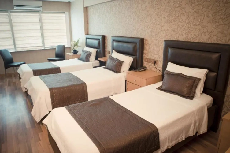 Standard Double room with city view