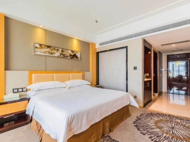 Standard Twin room with river view