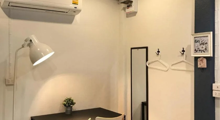Charoenpong Apartment