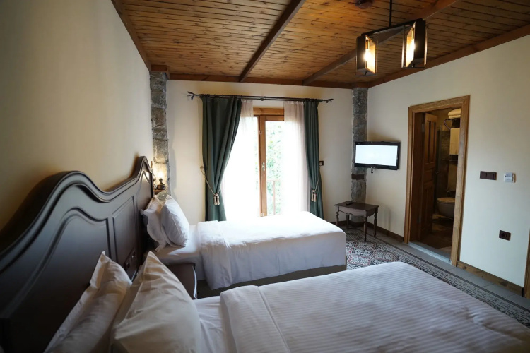 Foleya Mountain Resort