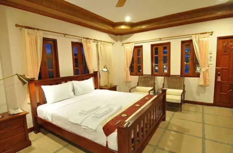 Chalong Villa Resort & Spa