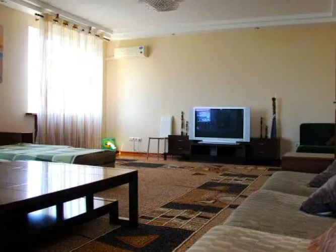 Hostel Ark Shatyr
