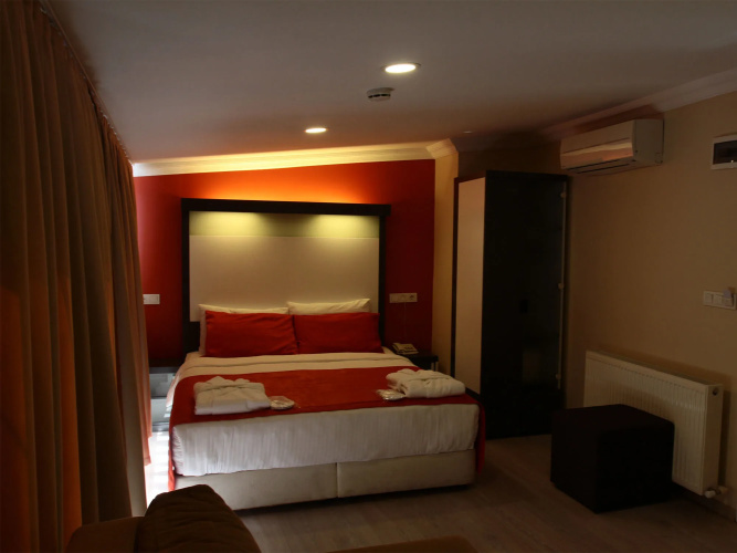 The Legend Platine Suite