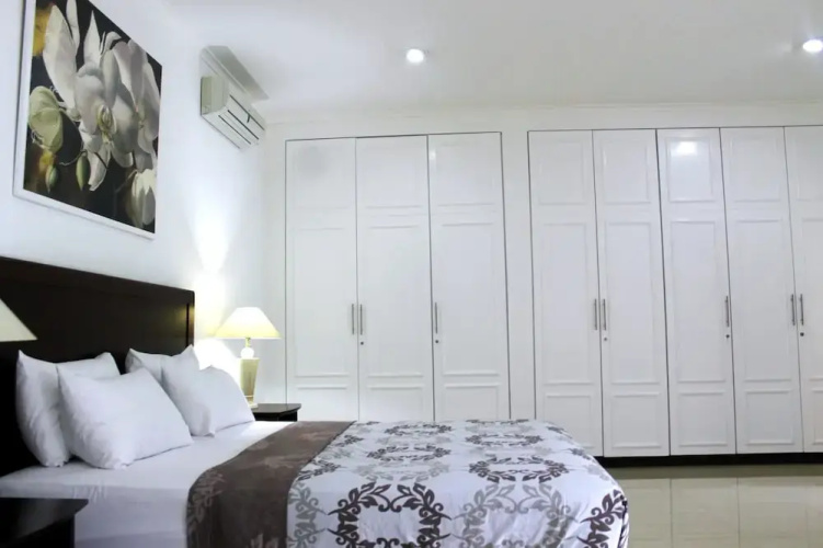 Siaga Raya 3 Villas