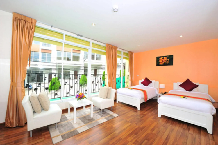 Villa Tona Phuket