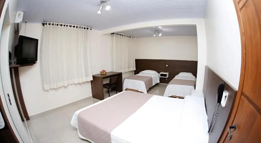 Luz Hotel Pato Branco