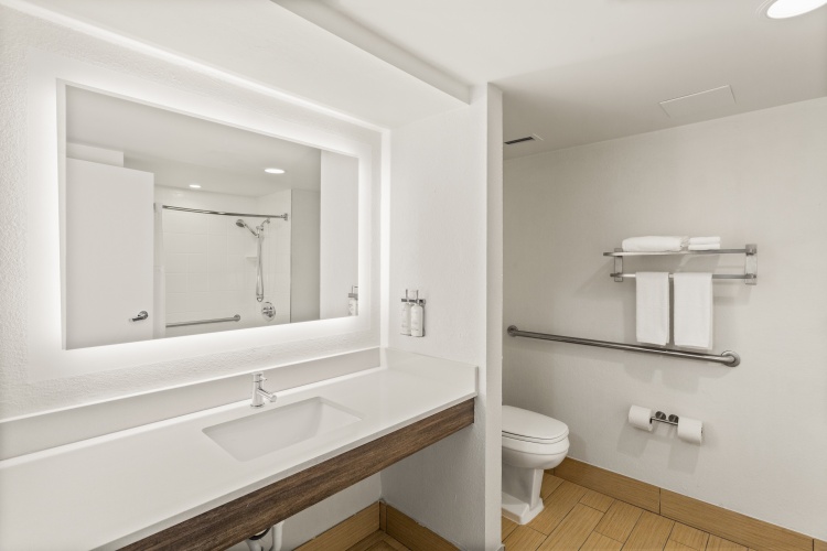 Holiday Inn Tampa Westshore - Airport Area photo 9