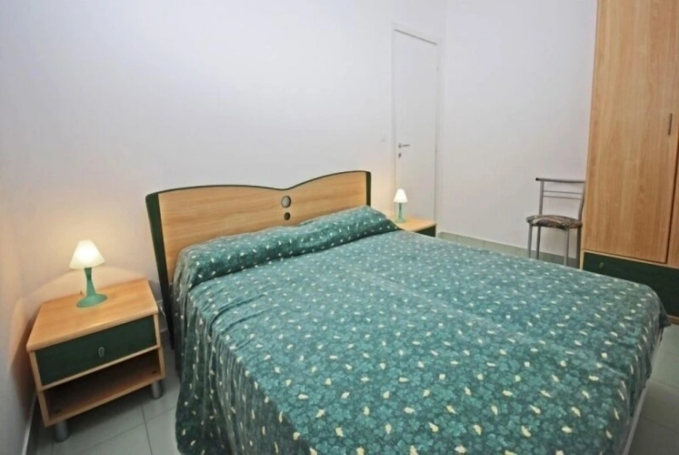 2 Bedrooms Apartment with balcony