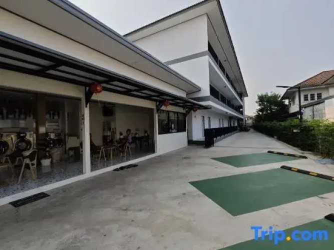 Metta Residence