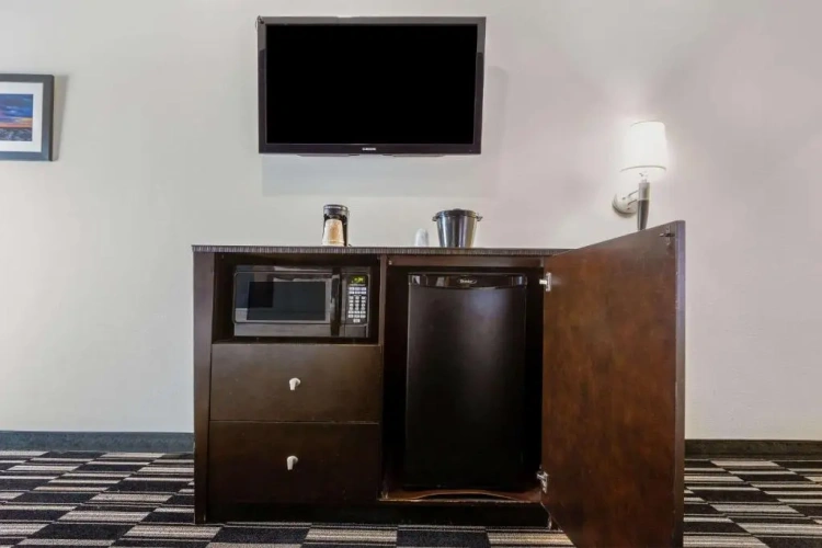 1 Bedroom Double Suite