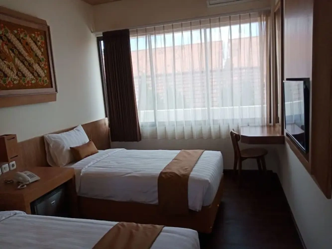 Standard Twin room with balcony