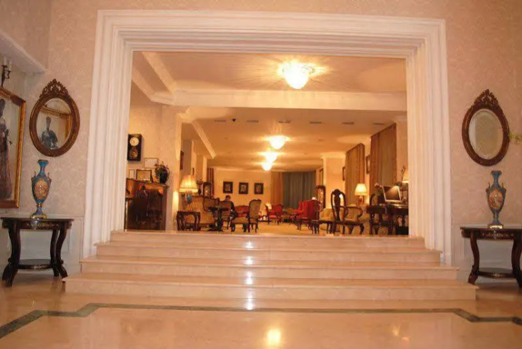 Hotel Vere Palace