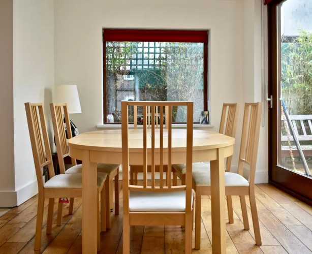 Spacious 3 Bedroom House in Ballsbridge