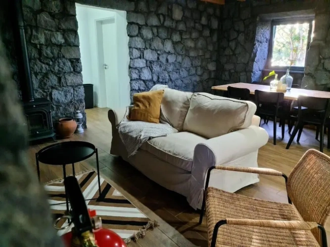 Cottage with sea view