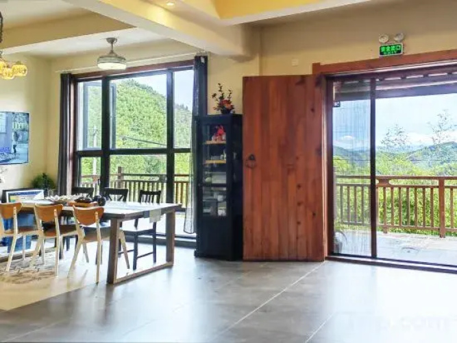 Kiwi Mountain Villa