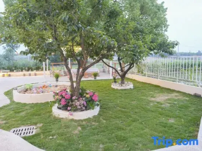 ZhuMeng-Garden