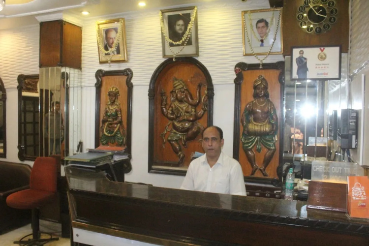 Hotel Heera