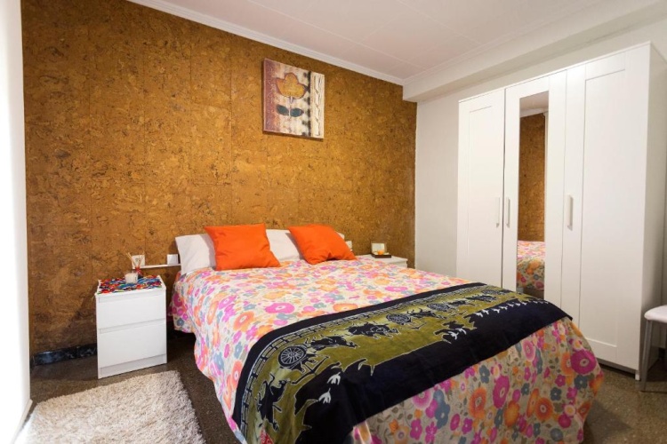 3 Bedrooms Apartment