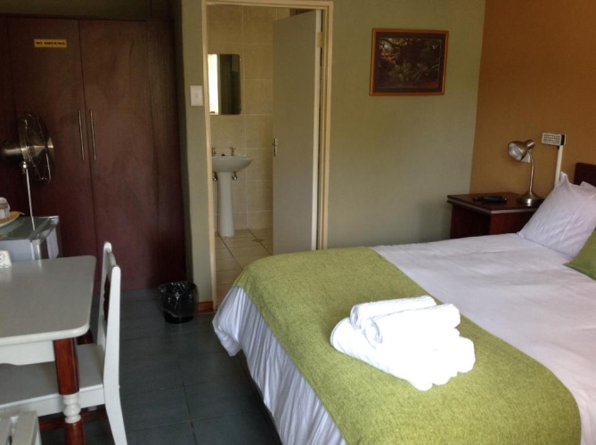 Economy Double room with view