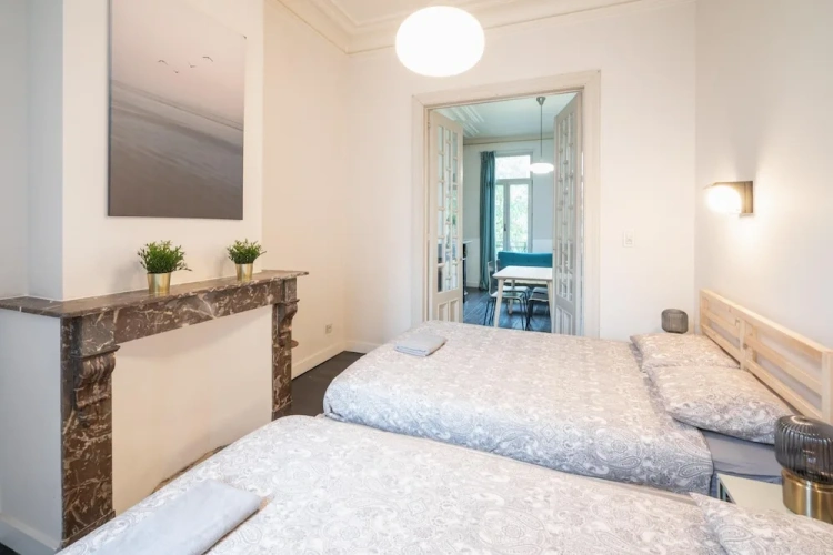 2 Bedrooms Deluxe Apartment