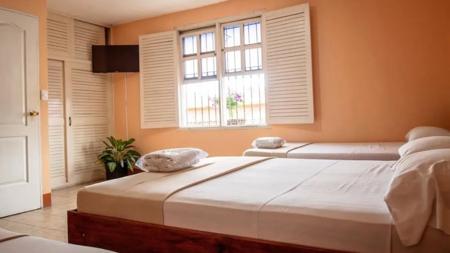 Hotel Arrecifes