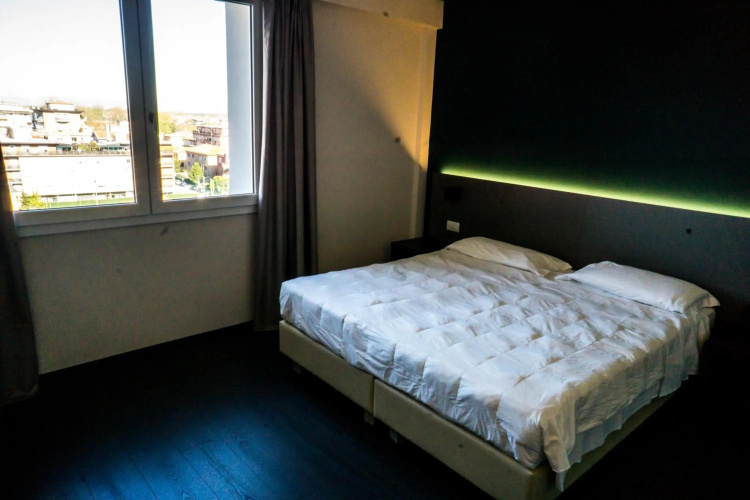 Venice Terminal Apartments & Suites photo 17