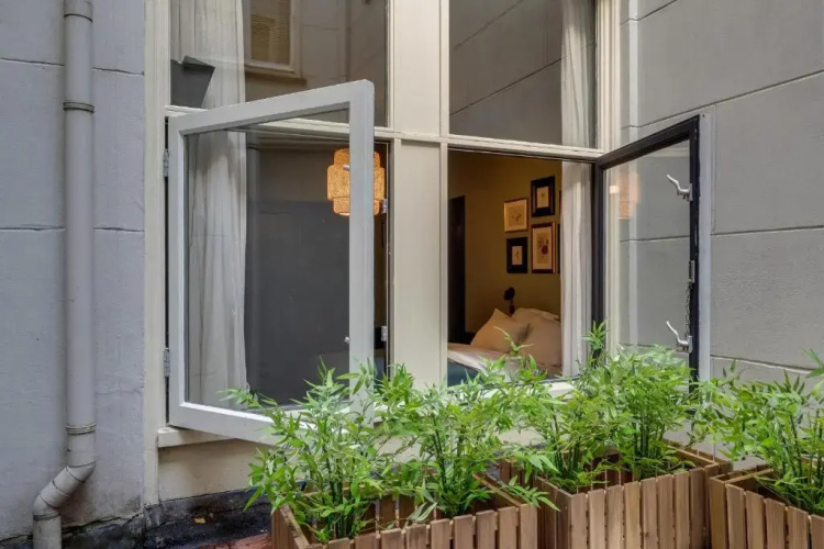 Zen Apartment