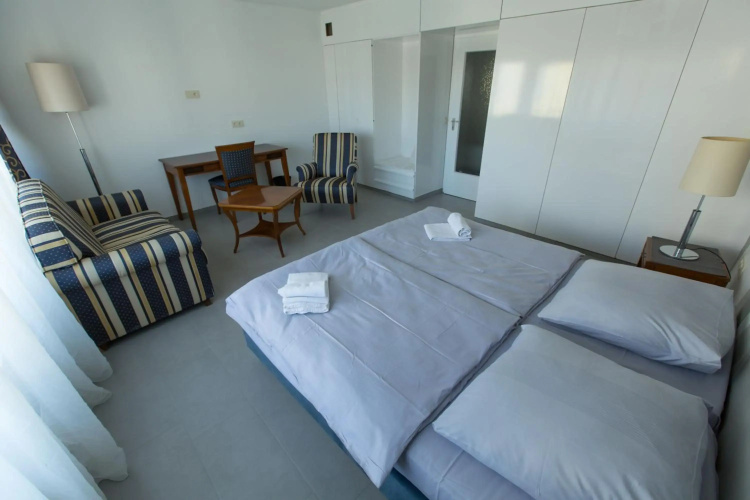 Haven Hotels - Wuppertal City