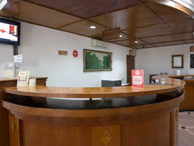 Puri Jaya Hotel