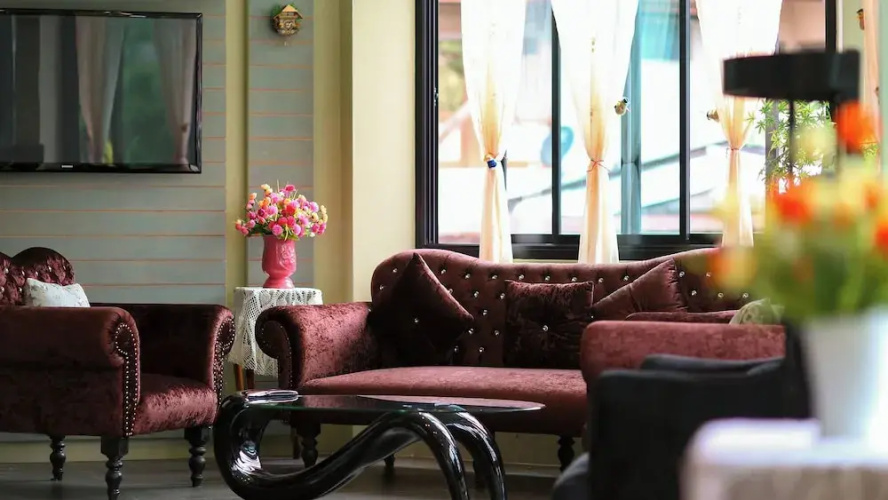 ToffyHome Hotel