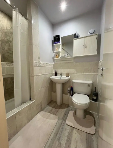 City Centre & Parking 2 Bed Ap