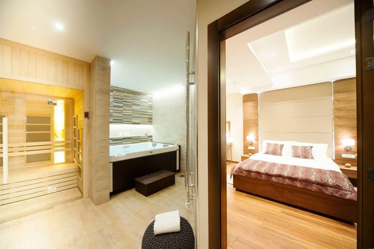 NV Luxury Suites & Spa