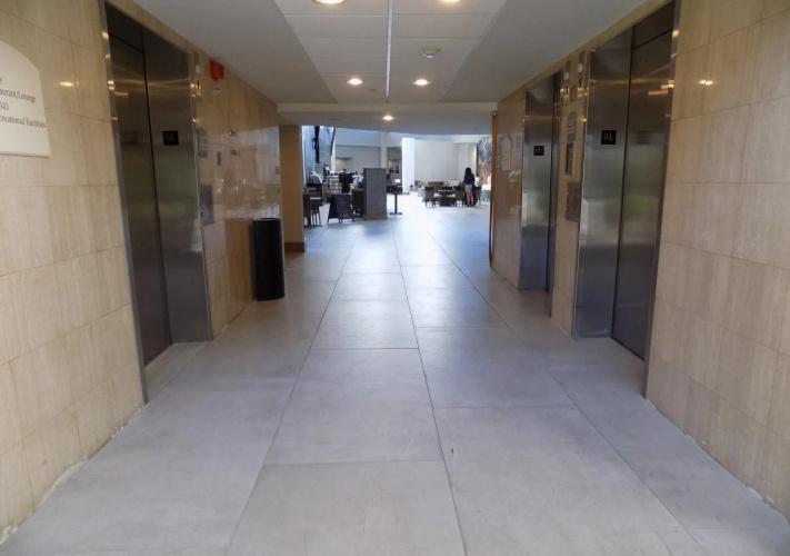 Holiday Inn Orlando-International Airport photo 20